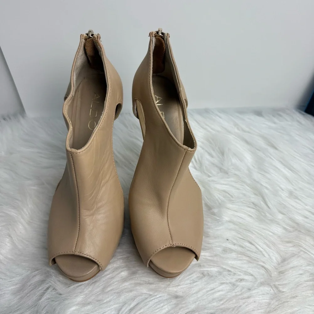 ALDO Platform Heels - Picture 3 of 9